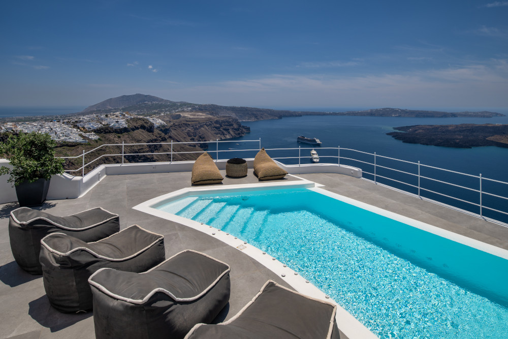 Eteoro Suites Santorini